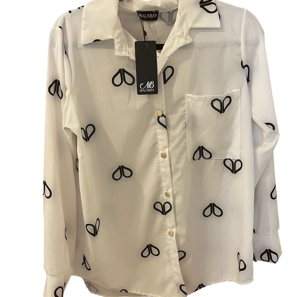 Malabay Blouse, White w/Black Design, Long Sleeves, Gold Buttons, One Size, NWT